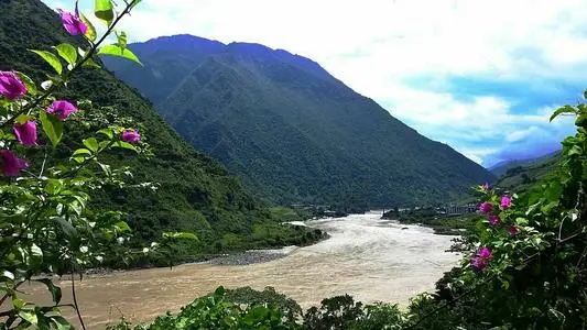 武汉到贡山县物流公司_武汉至贡山县货运专线